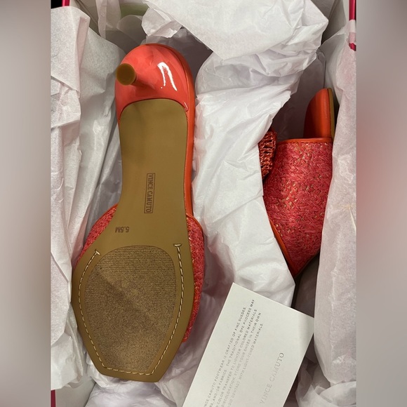 Brand New Vince Camuto Faiza Heels Sandals in Peach Pop Size 5.5M - Picture 5 of 5